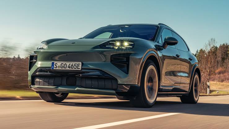 Porsche Cayenne Electric