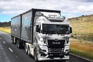 The Mirage of Automated Supply Chains: Why South Africa’s Freight Corridors Aren’t Ready for Truck Platooning
